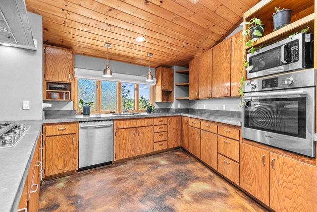 15897 Keson Pl, Grass Valley, CA 95949