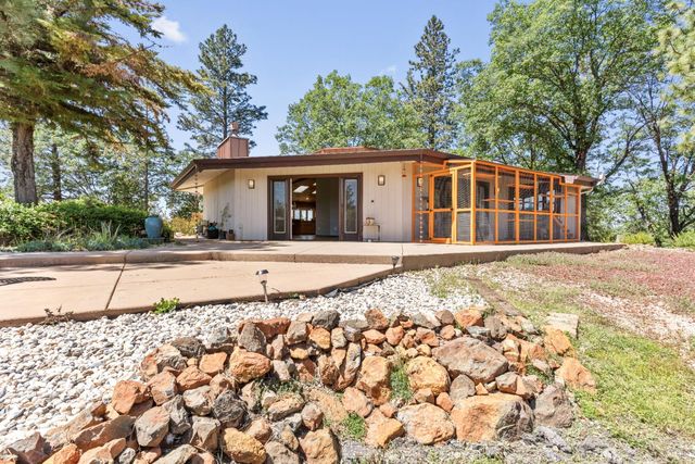 15897 Keson Pl, Grass Valley, CA 95949