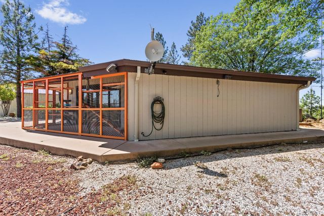 15897 Keson Pl, Grass Valley, CA 95949