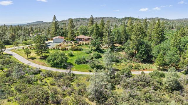 15897 Keson Pl, Grass Valley, CA 95949