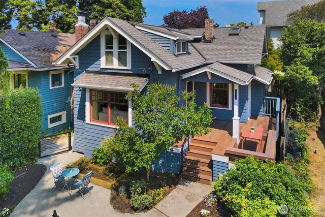 1812 N 39th, Seattle, WA 98103