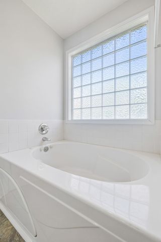 1197 Snoopy Dr, Clarksville, TN 37040