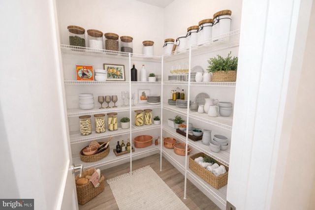 4619 OLIVINE DR, Chantilly, VA 20151