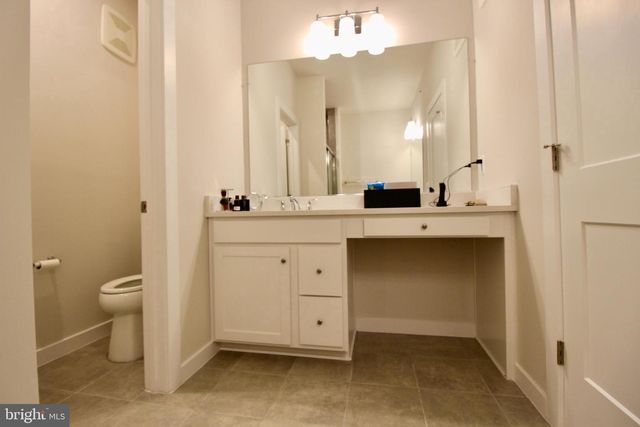 4619 OLIVINE DR, Chantilly, VA 20151