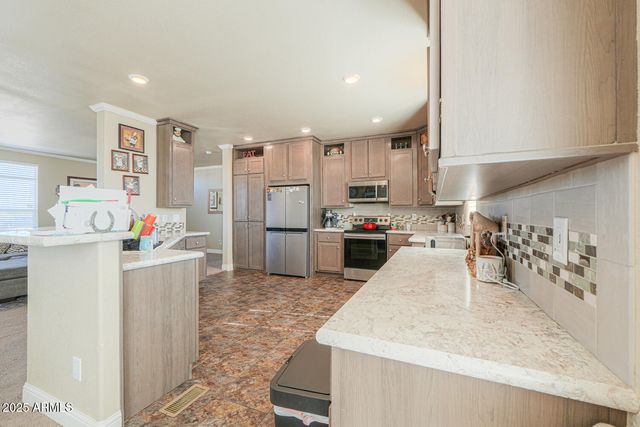 8400 N THUNDERBIRD Road, Maricopa, AZ 85139