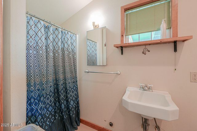 8400 N THUNDERBIRD Road, Maricopa, AZ 85139