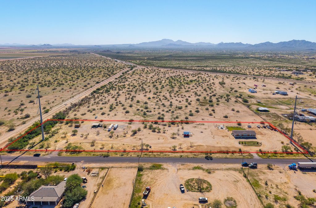 8400 N THUNDERBIRD Road, Maricopa, AZ 85139