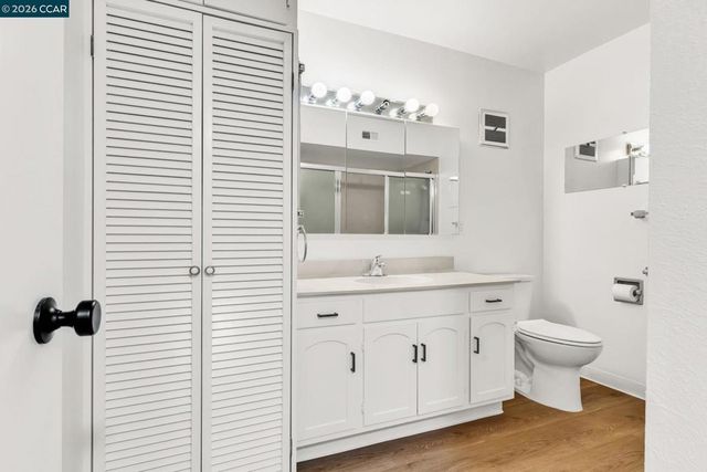 1108 Fairlawn Ct. 6, Walnut Creek, CA 94595