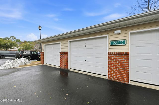 1500 Cadfel Court Unit 302, Wilmington, NC 28412