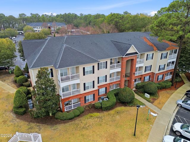 1500 Cadfel Court Unit 302, Wilmington, NC 28412