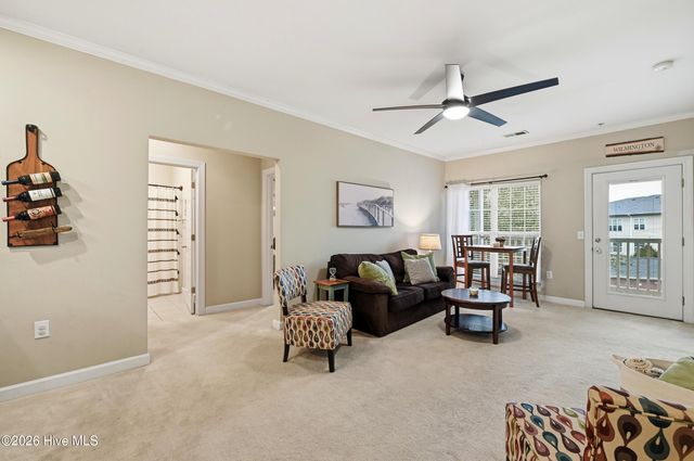 1500 Cadfel Court Unit 302, Wilmington, NC 28412