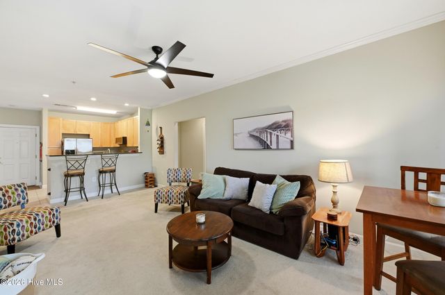 1500 Cadfel Court Unit 302, Wilmington, NC 28412