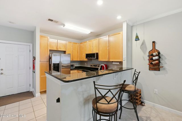 1500 Cadfel Court Unit 302, Wilmington, NC 28412