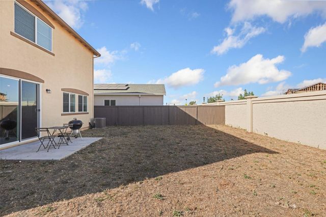 10368 Tower Hill Dr, Stockton, CA 95219