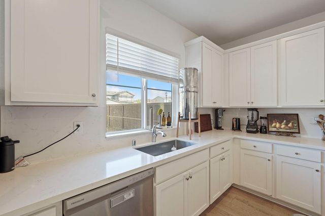 10368 Tower Hill Dr, Stockton, CA 95219