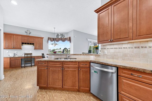 1122 Vestavia Circle, Melbourne, FL 32940