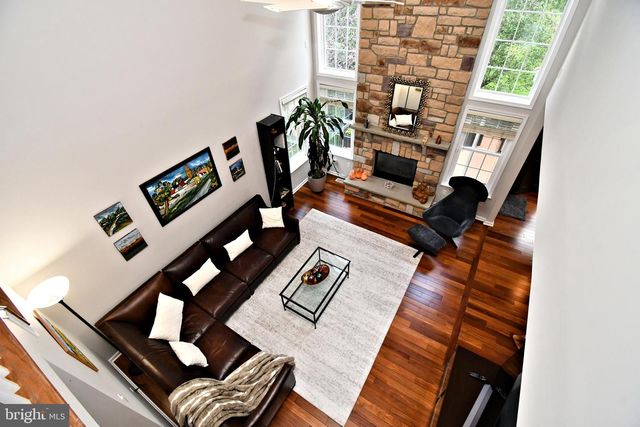 107 HIDDEN CT, New Hope, PA 18938