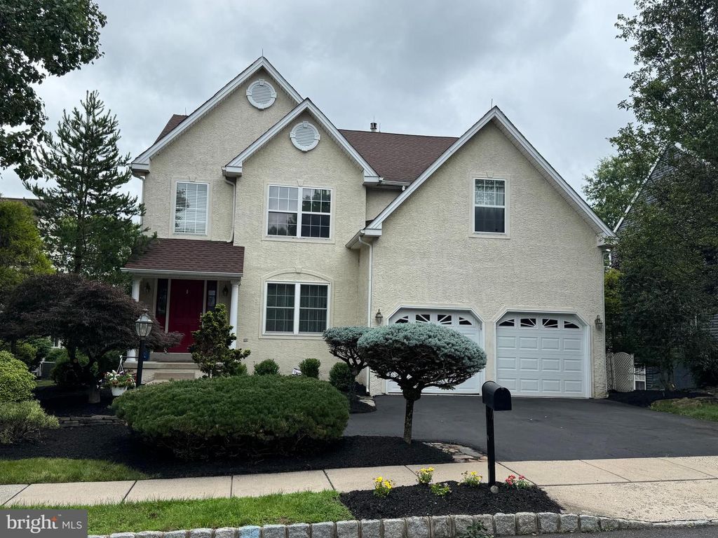 107 HIDDEN CT, New Hope, PA 18938