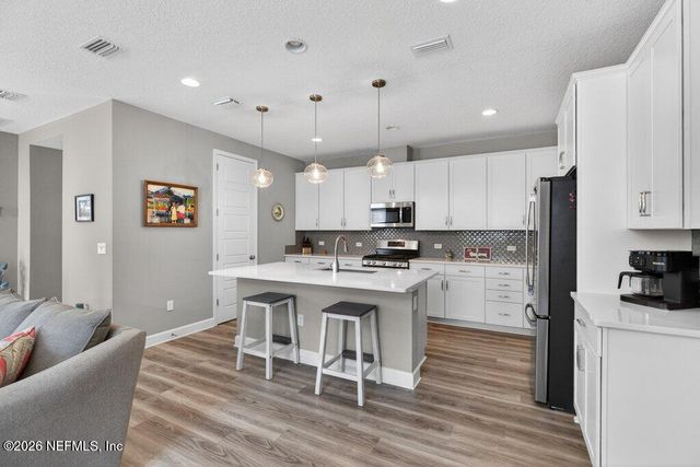 12 WARDS RAVINE Way, St. Johns, FL 32259