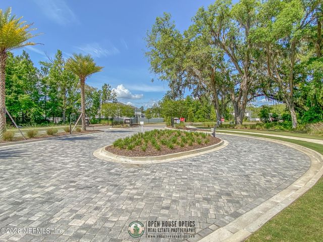 12 WARDS RAVINE Way, St. Johns, FL 32259