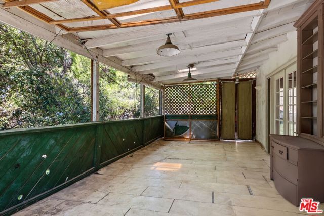 877 Montecito Drive, Los Angeles, CA 90031