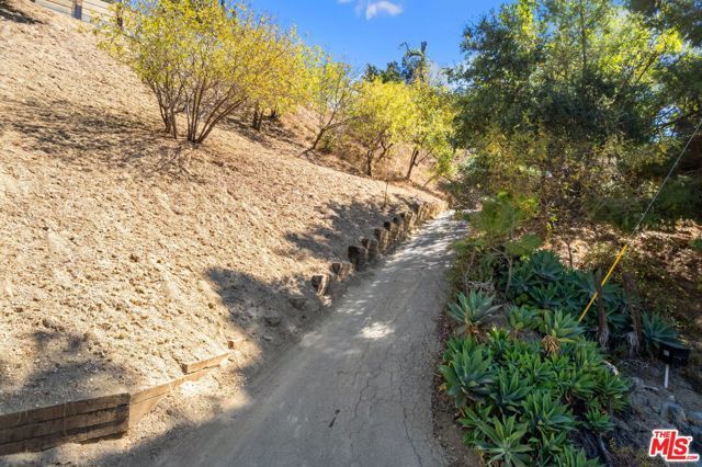 877 Montecito Drive, Los Angeles, CA 90031