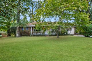 2811 Bay Tree Lane, Tallahassee, FL 32301