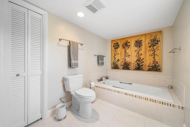 120 S Ocean Boulevard 1a, Delray Beach, FL 33483