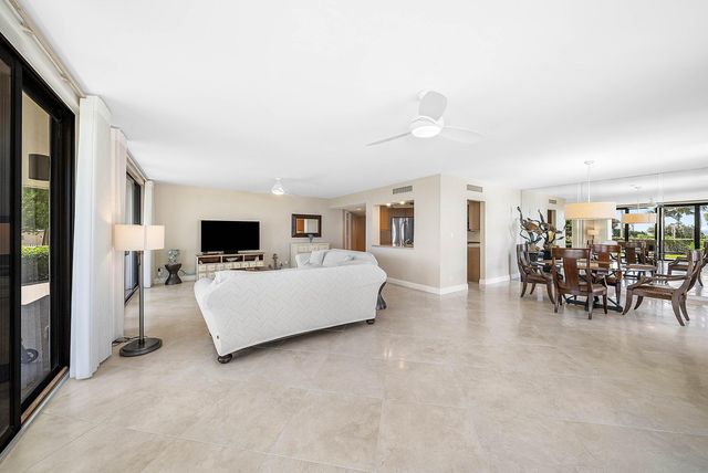 120 S Ocean Boulevard 1a, Delray Beach, FL 33483