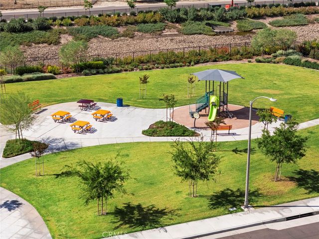246 Scarlet Oak, San Jacinto, CA 92583