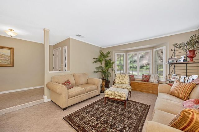 430 Flower Dr, Folsom, CA 95630