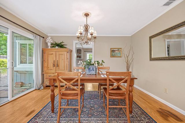 430 Flower Dr, Folsom, CA 95630