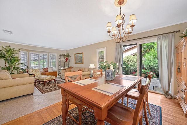 430 Flower Dr, Folsom, CA 95630