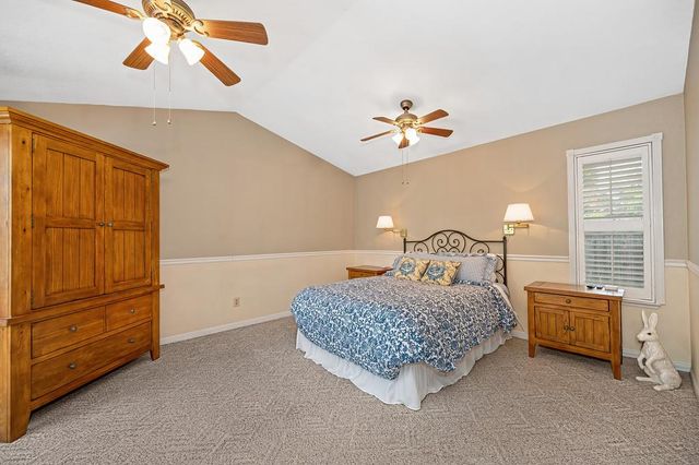 430 Flower Dr, Folsom, CA 95630