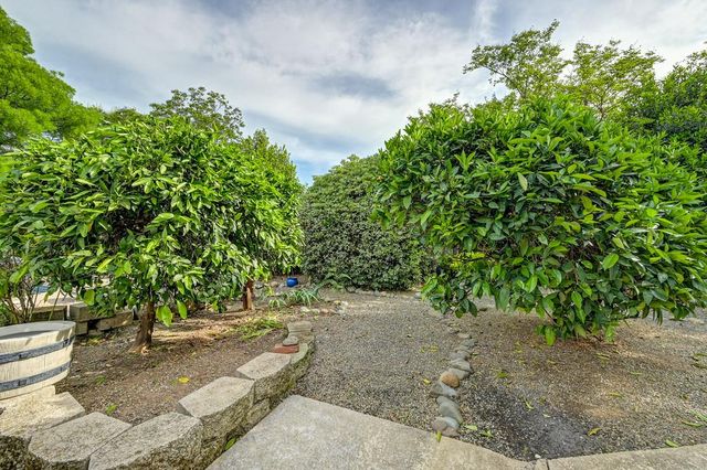 430 Flower Dr, Folsom, CA 95630