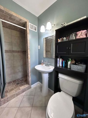 468 Becky Allen Circle, Rainbow City, AL 35906