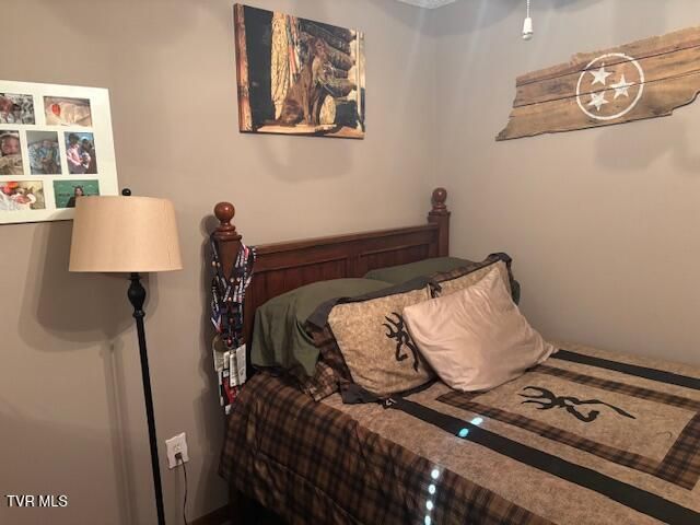 281 Canterbury Lane, Bristol, VA 24201