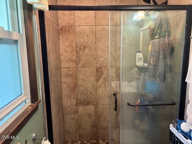 281 Canterbury Lane, Bristol, VA 24201