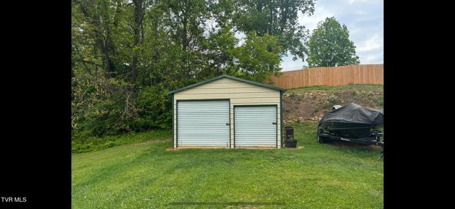281 Canterbury Lane, Bristol, VA 24201