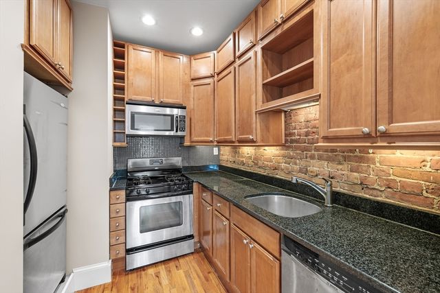 462 Massachusetts Avenue 4, Boston, MA 02118