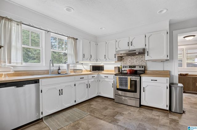 1105 TERESA DRIVE, Oxford, AL 36203