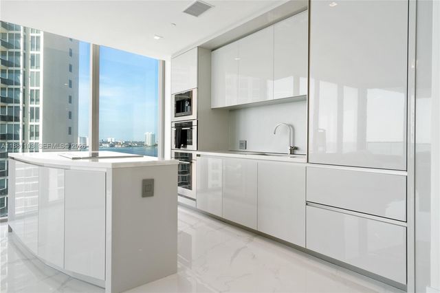 18975 Collins Avenue 1104, Sunny Isles Beach, FL 33160
