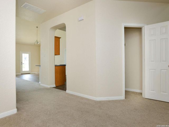 1202 Murray Winn, Windcrest, TX 78239
