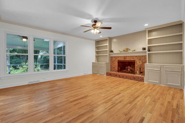 312 E Shepard Lane, Summerville, SC 29483