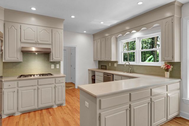 312 E Shepard Lane, Summerville, SC 29483