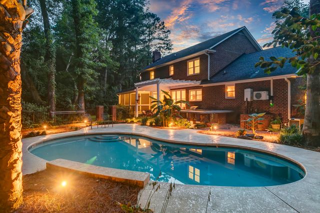 312 E Shepard Lane, Summerville, SC 29483