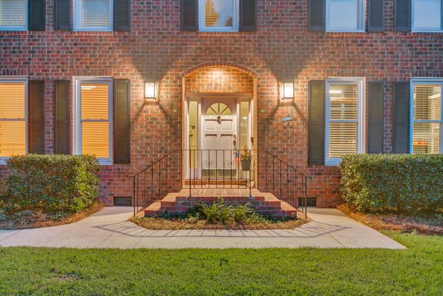 312 E Shepard Lane, Summerville, SC 29483