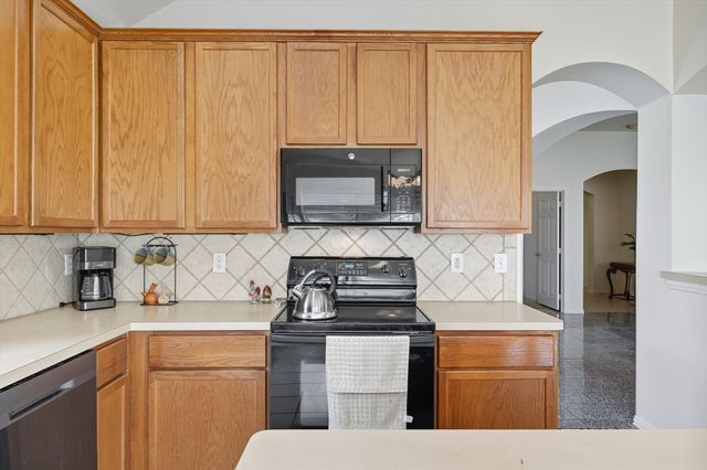 2610 Oxford Oaks Lane, Corinth, TX 76210