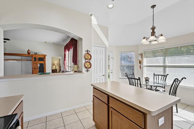 2610 Oxford Oaks Lane, Corinth, TX 76210