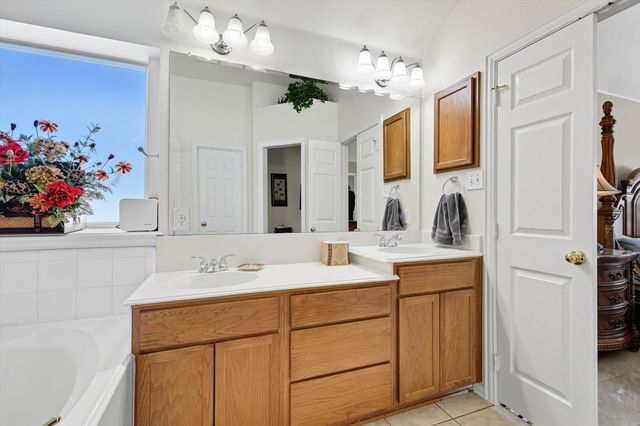 2610 Oxford Oaks Lane, Corinth, TX 76210